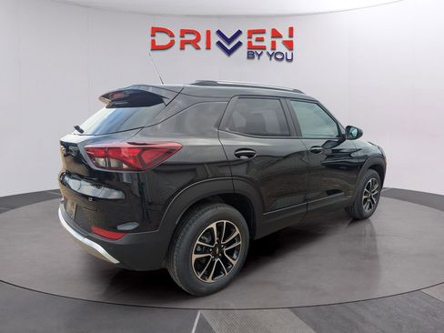 New 2026 Chevrolet TrailBlazer LT w/ Convenience Package image 4
