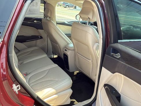 Used 2019 Lincoln MKC Reserve w/ MKC Climate Package image 27