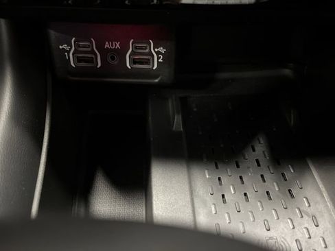 Used 2025 Dodge Durango R/T image 25