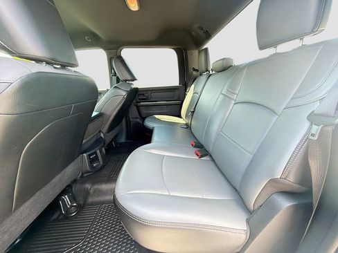 Used 2024 RAM 2500 Tradesman w/ Chrome Appearance Group AWD/4WD image 20