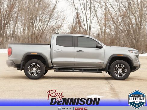 Used 2023 GMC Canyon AT4 image 8