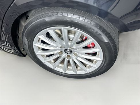 Used 2022 Alfa Romeo Giulia Sprint image 11