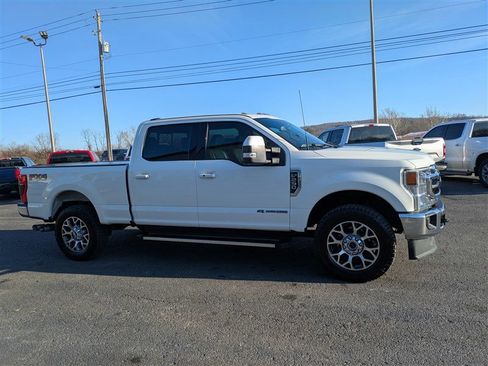Used 2022 Ford F250 Lariat w/ Lariat Ultimate Package image 8