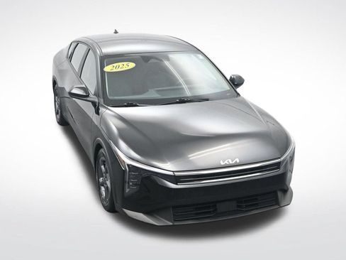 Used 2025 Kia K4 FWD image 24