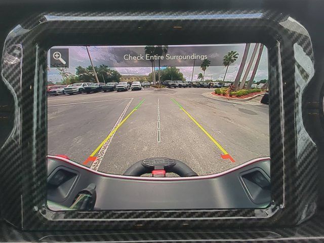 Used 2023 Jeep Gladiator Overland AWD/4WD image 22