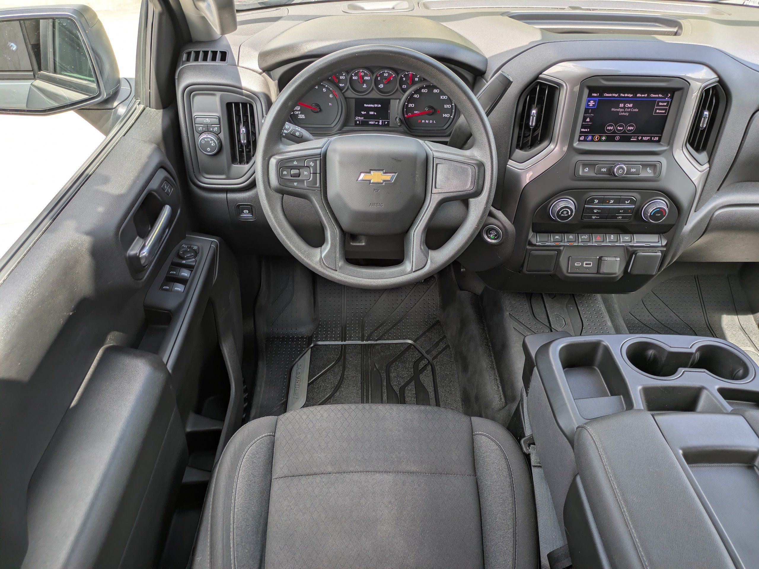 Used 2025 Chevrolet Silverado 1500 Custom RWD image 14