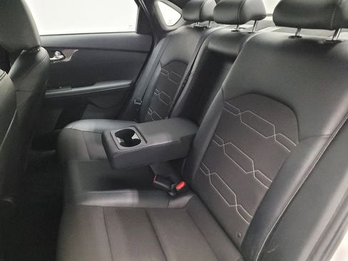 Used 2023 Kia Forte GT-Line w/ GT-Line Premium Package FWD image 18