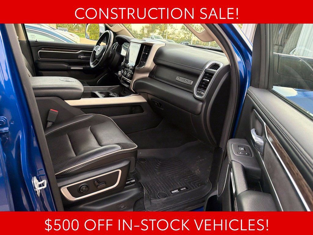 Used 2019 RAM 1500 Laramie AWD/4WD image 3