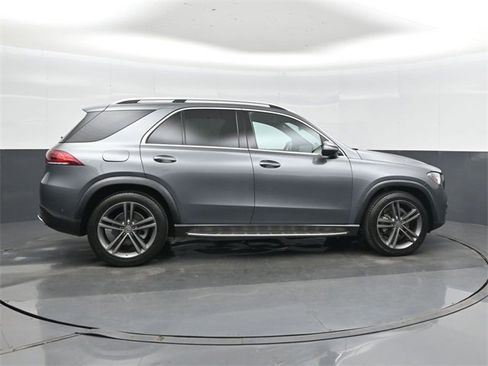 Used 2020 Mercedes-Benz GLE 350 w/ Premium Package image 2