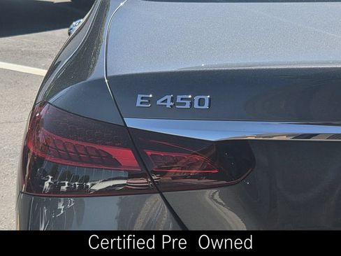 Certified 2022 Mercedes-Benz E 450 4MATIC Sedan image 39