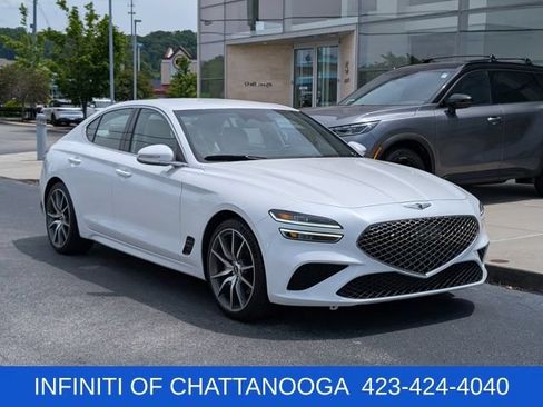Used 2023 Genesis G70 2.0T RWD image 7