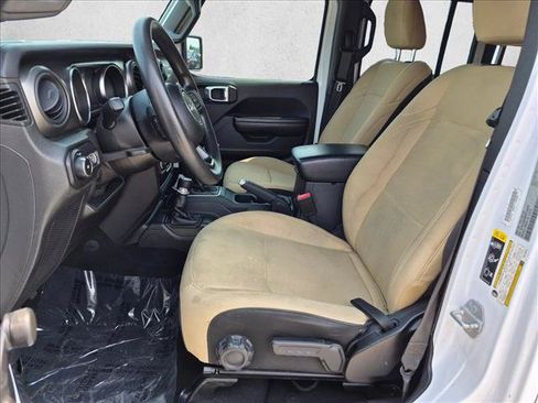 Used 2021 Jeep Wrangler Unlimited Sport AWD/4WD image 16