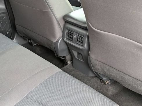 Used 2025 Toyota RAV4 LE AWD/4WD image 29