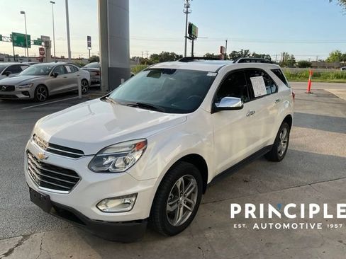 Used 2016 Chevrolet Equinox LTZ w/ Enhanced Convenience Package FWD image 4