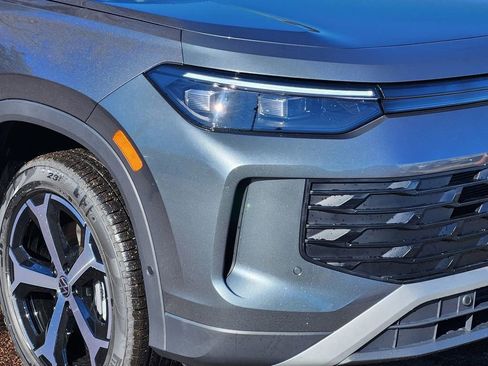 New 2026 Volkswagen Tiguan SE AWD/4WD image 28