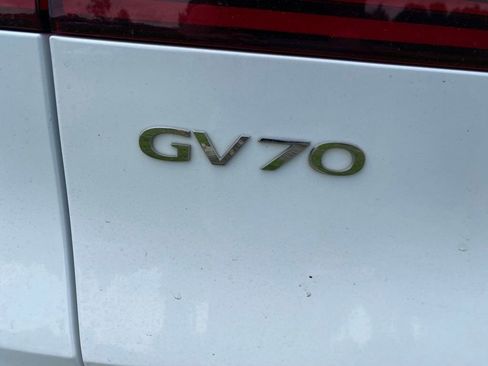 Used 2023 Genesis GV70 3.5T Sport AWD/4WD image 6