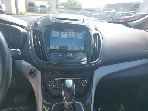 Used 2016 Ford C-MAX SEL image 20