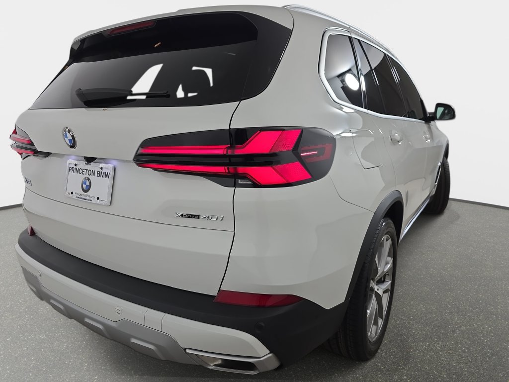 Certified 2024 BMW X5 xDrive40i w/ Premium Package AWD/4WD image 36