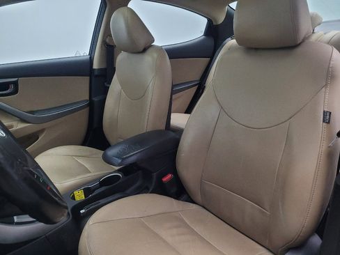 Used 2013 Hyundai Elantra Limited w/ Technology Pkg image 17