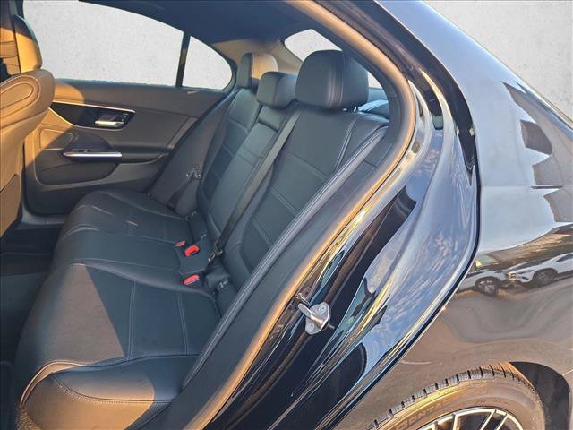 Used 2023 Mercedes-Benz C 300 Sedan image 15