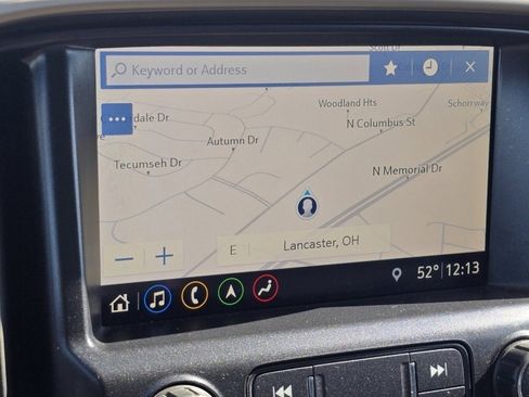 Used 2019 GMC Canyon Denali image 4