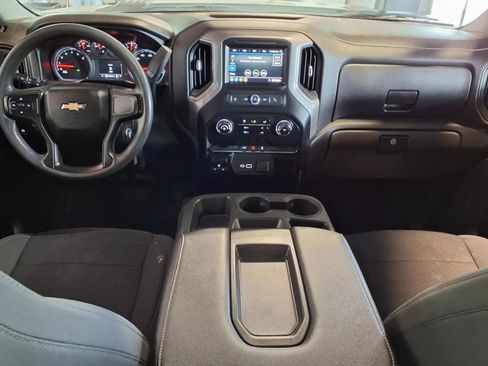 Used 2021 Chevrolet Silverado 2500 Custom w/ Custom Value Package AWD/4WD image 16