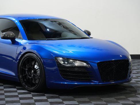 Used 2010 Audi R8 V8 AWD/4WD image 9