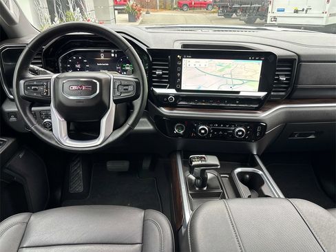 Used 2023 GMC Sierra 1500 SLT w/ SLT Convenience Package image 14