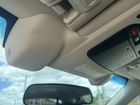 Used 2021 Subaru Outback Premium AWD/4WD image 28