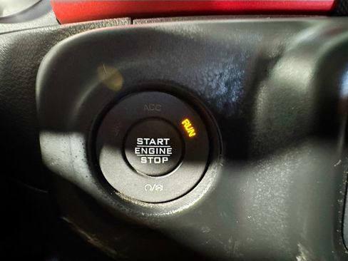 Used 2018 Jeep Wrangler Unlimited Rubicon AWD/4WD image 18