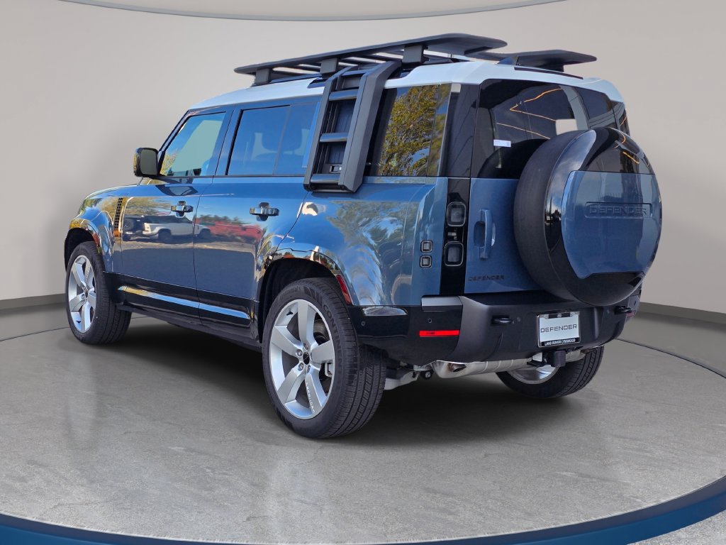 New 2026 Land Rover Defender 110 X-Dynamic SE AWD/4WD image 7