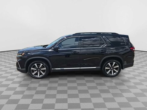 Used 2024 Honda Pilot Touring image 5