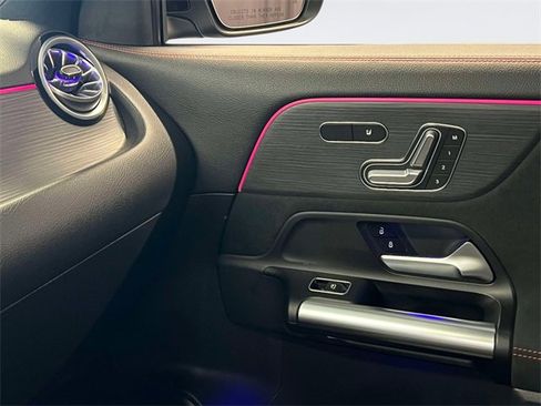 Certified 2023 Mercedes-Benz GLA 250 GLA 250 image 34