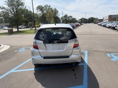Used 2013 Honda Fit Sport image 6