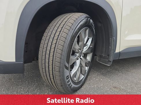 Certified 2024 Toyota Grand Highlander AWD image 36