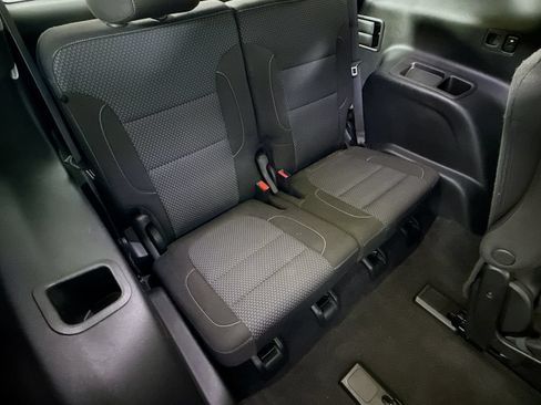 Used 2021 GMC Acadia SLE w/ Driver Convenience Package AWD/4WD image 29