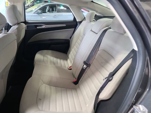 Used 2020 Ford Fusion S image 6