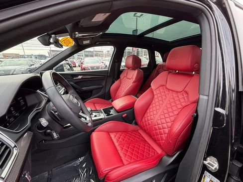 Used 2024 Audi SQ5 Premium Plus w/ Premium Plus Package image 17