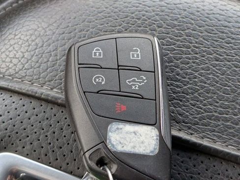 Used 2022 GMC Sierra 1500 Denali w/ Technology Package AWD/4WD image 32