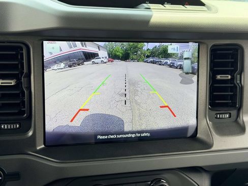 Used 2024 Ford Bronco Big Bend AWD/4WD image 4