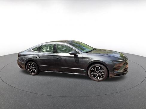 Used 2025 Hyundai Sonata SEL image 2