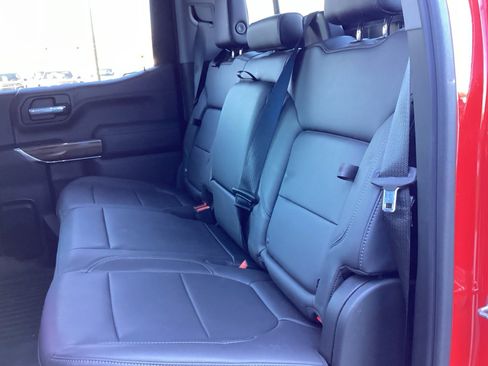 Used 2021 Chevrolet Silverado 1500 LT Trail Boss w/ Convenience Package II image 15