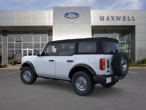 New 2025 Ford Bronco Base image 26