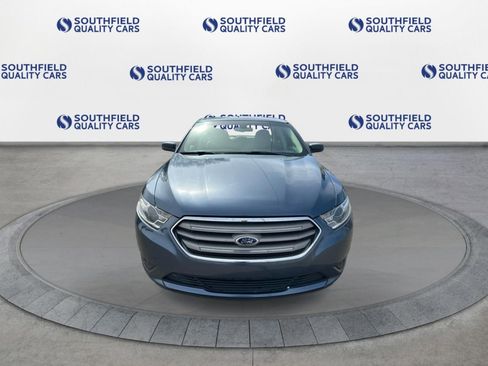 Used 2019 Ford Taurus SEL AWD/4WD image 9