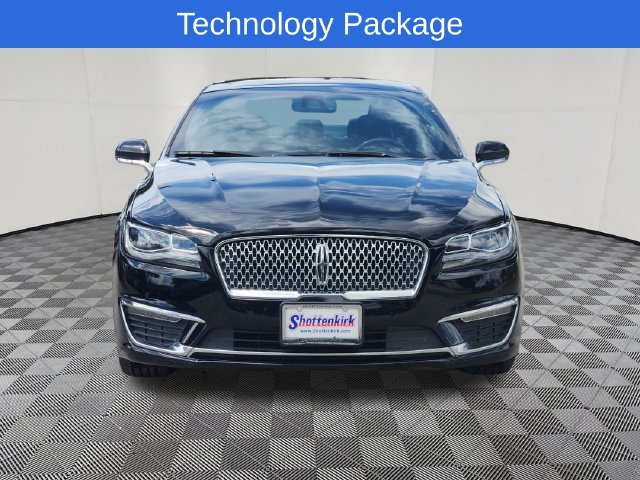 Used 2018 Lincoln MKZ Reserve w/ Luxury Package FWD image 2