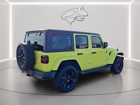 Used 2023 Jeep Wrangler Sahara w/ Cold Weather Group image 4