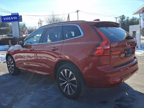 Certified 2023 Volvo XC60 B5 Core w/ Climate Package image 4