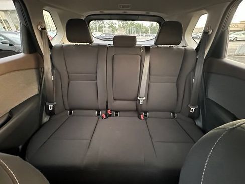 Used 2023 Nissan Rogue S AWD/4WD image 25