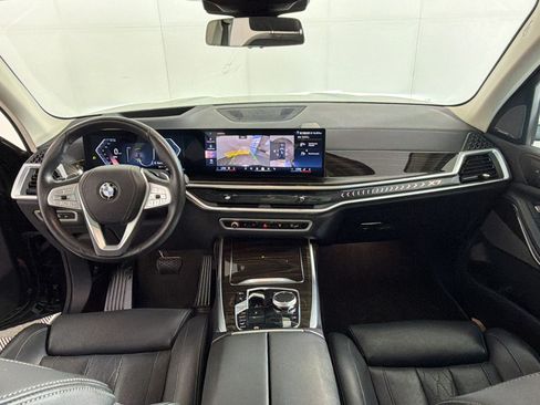 Used 2026 BMW X7 xDrive40i AWD/4WD image 16