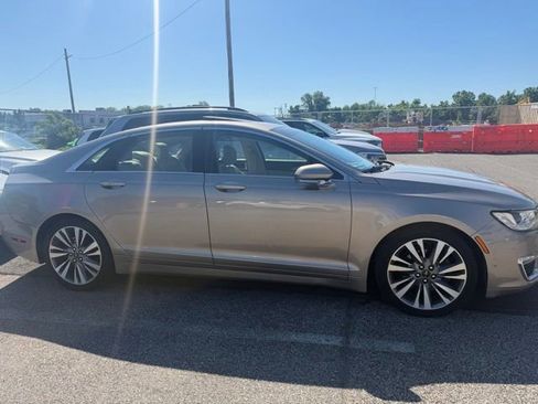 Used 2018 Lincoln MKZ Reserve w/ Climate Package AWD/4WD image 3